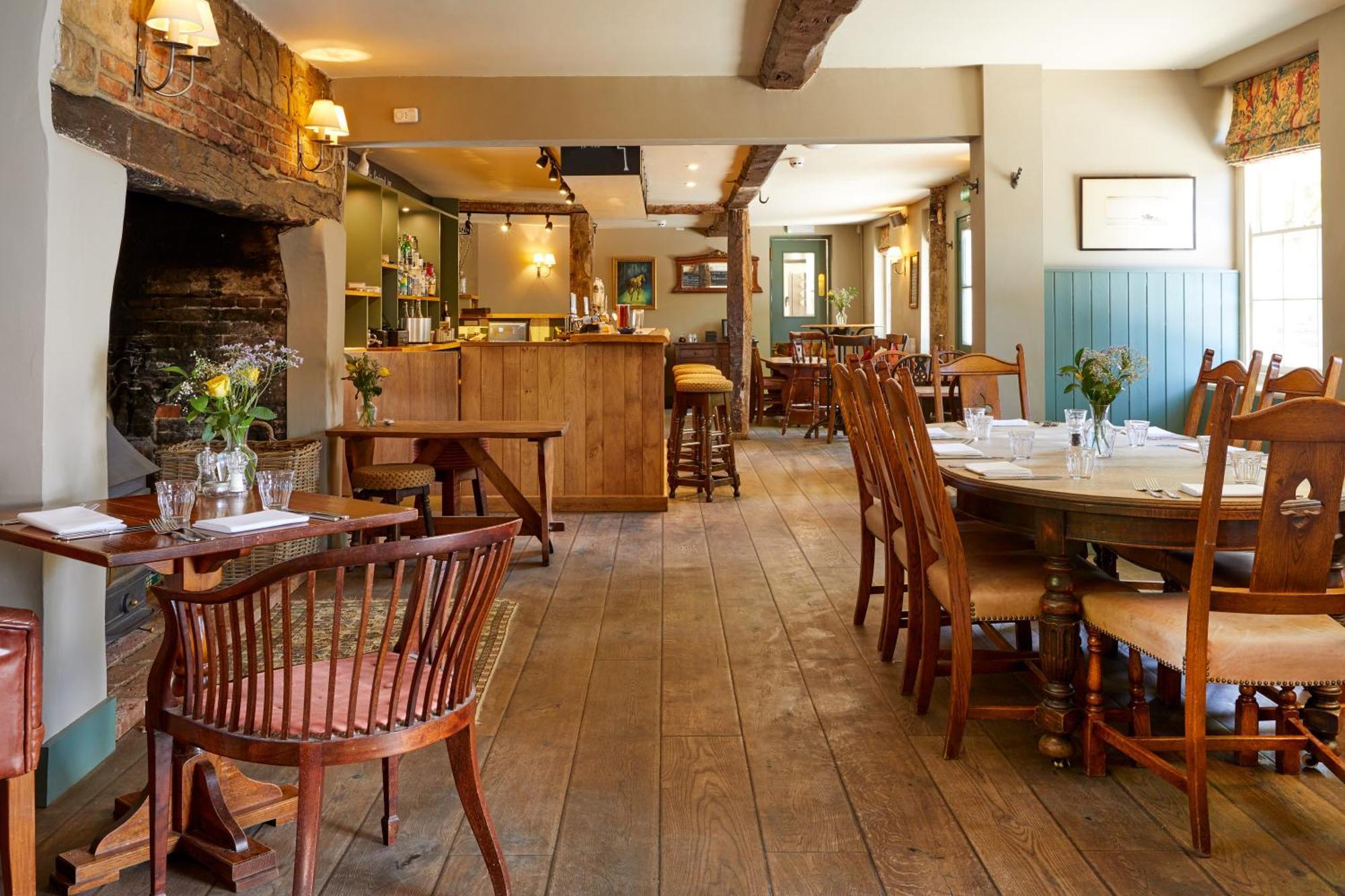 The Greyhound Inn Wantage Ngoại thất bức ảnh
